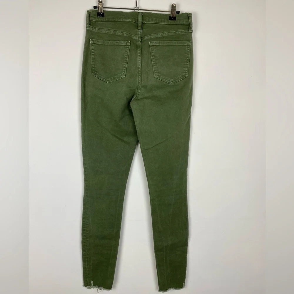 Gap Denim True Skinny Women Size 2/26 Tall Jeans, Olive Green Denim Skinny Jeans